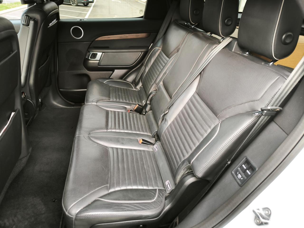 Land Rover Discovery 2.0 SD4 240 CV HSE 7 POSTI