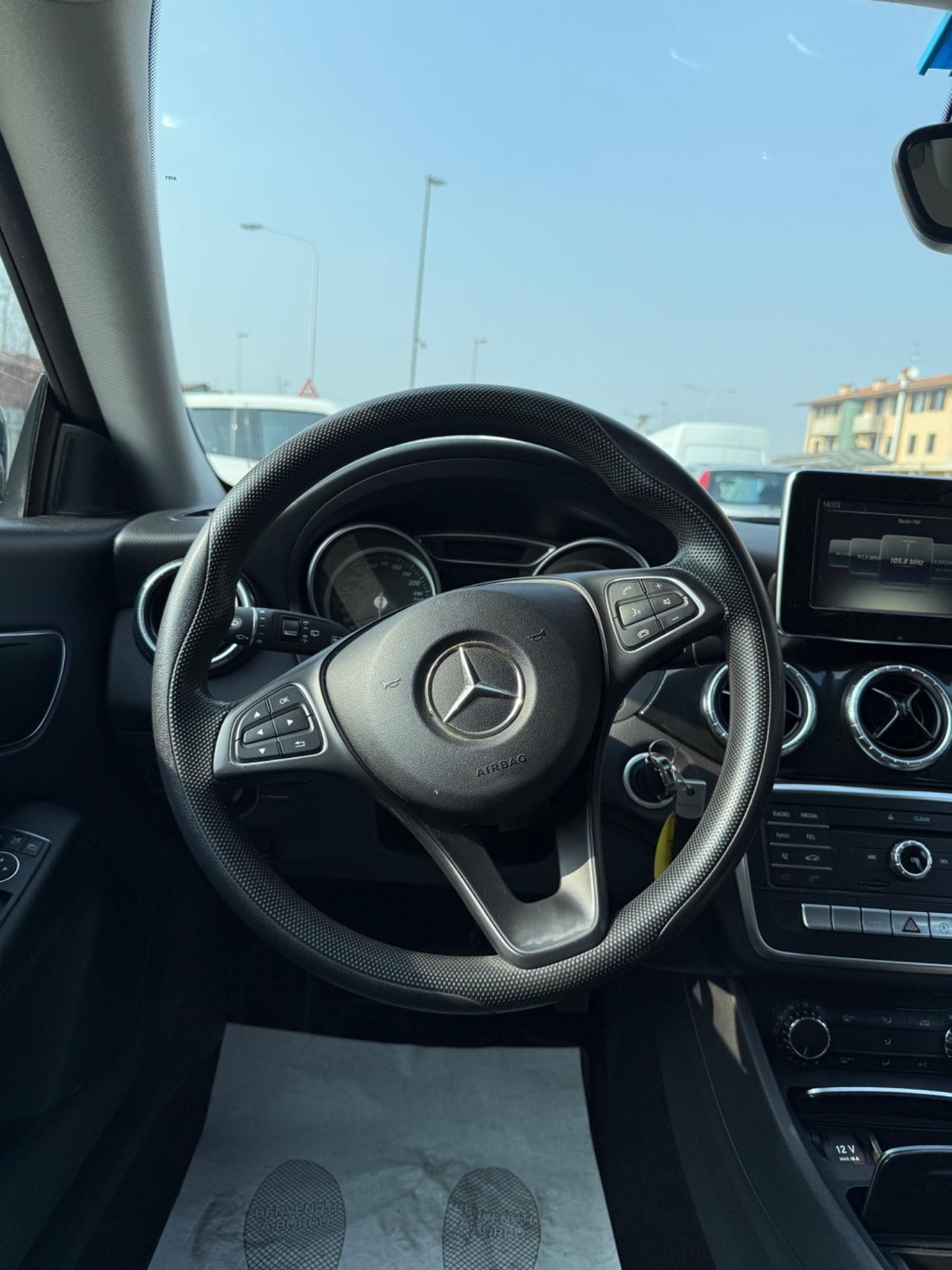 Mercedes-benz CLA 180 d Automatic Premium