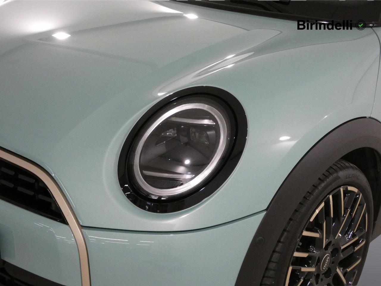 MINI Mini 5ª serie (F66) - Mini Cooper C Favoured