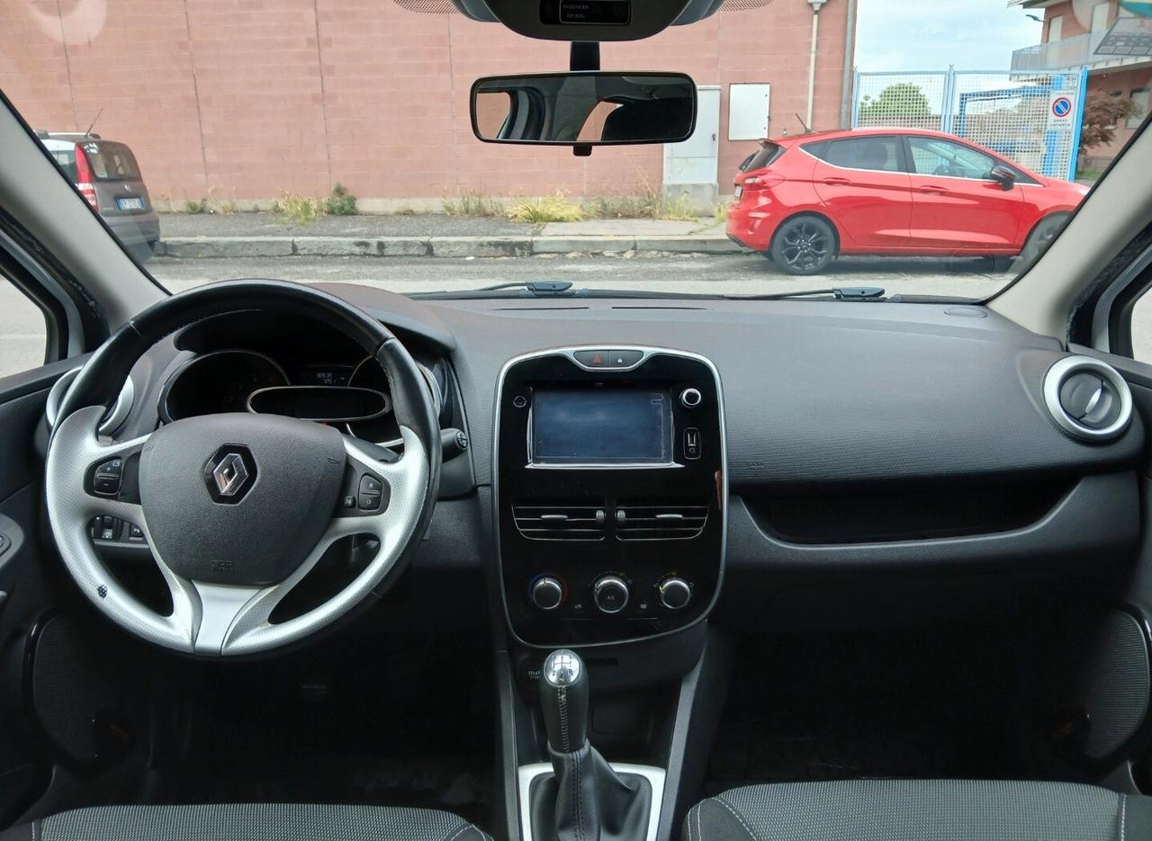 RENAULT Clio Sporter Duel 1.500 dCi 90cv Km92.600