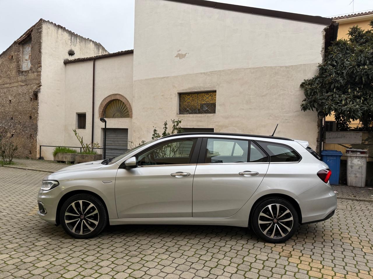 Fiat Tipo 1.6 Mjt S&S SW Lounge