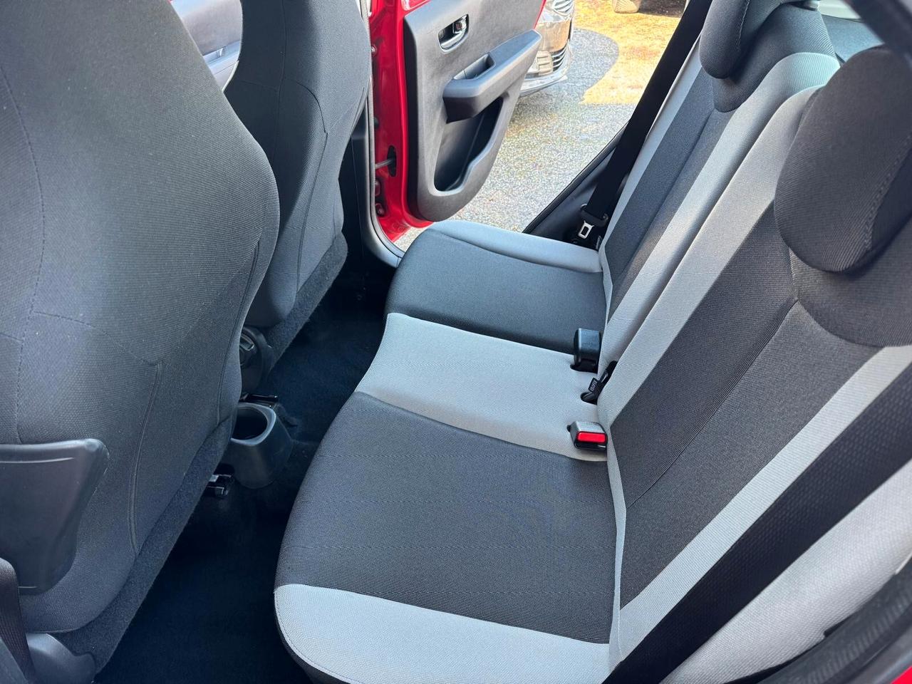 Toyota Aygo 1.0 VVT-i 69 CV 5 porte x-clusiv