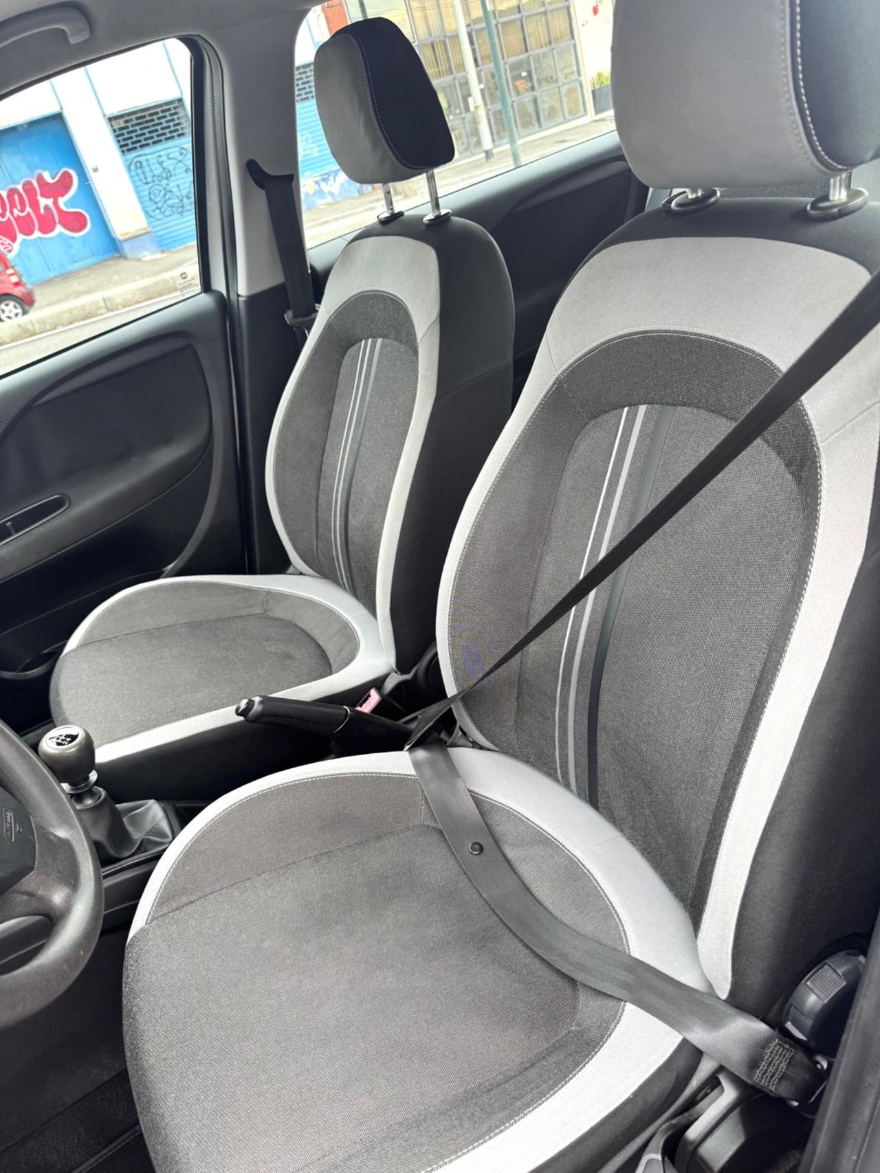 Fiat Punto 1.4 S&S 8V 5 porte Lounge