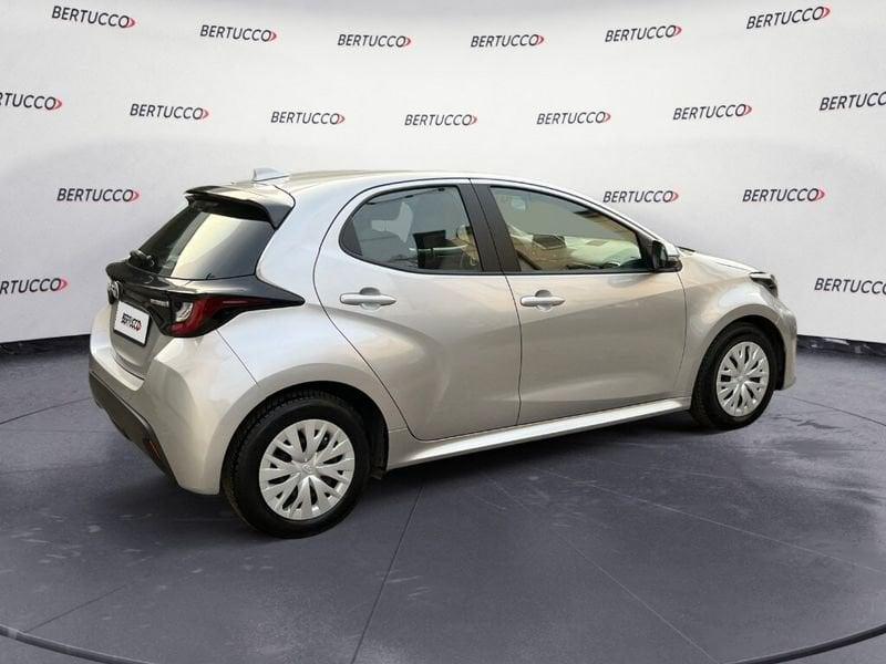 Toyota Yaris 4ª serie 1.5 Hybrid 5 porte Active