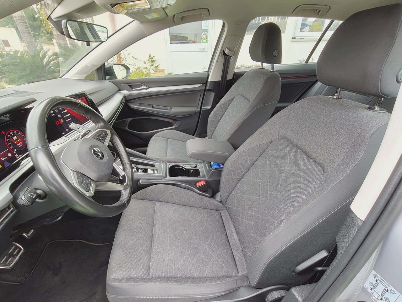 Volkswagen Golf 2.0 TDI DSG SCR Life - 2022