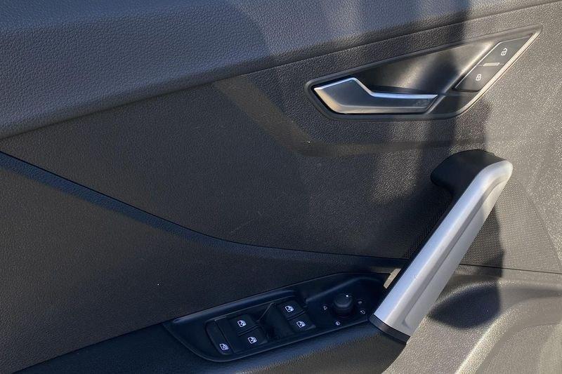 Audi Q2 Business 1.6 TDI 116CV S-Tronic 30