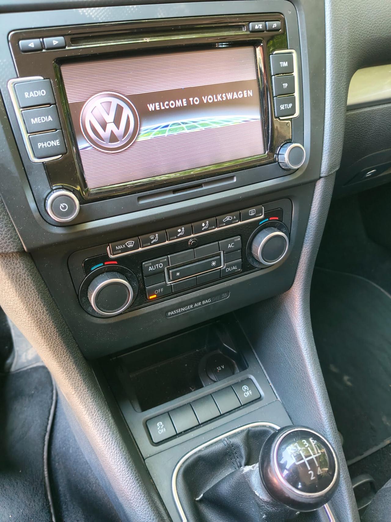 Volkswagen Golf 6 Diesel 1.6 TDI DPF Comfortline