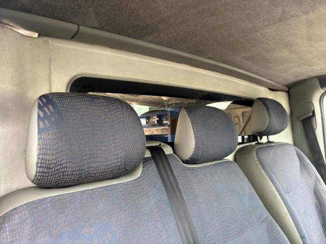 RENAULT Trafic T27 1.9 dCi/100CV(PC-TN-L1H1)PORTAPACCHI-CLIMA-