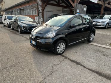 Toyota Aygo 1.0 12V VVT-i 5 porte