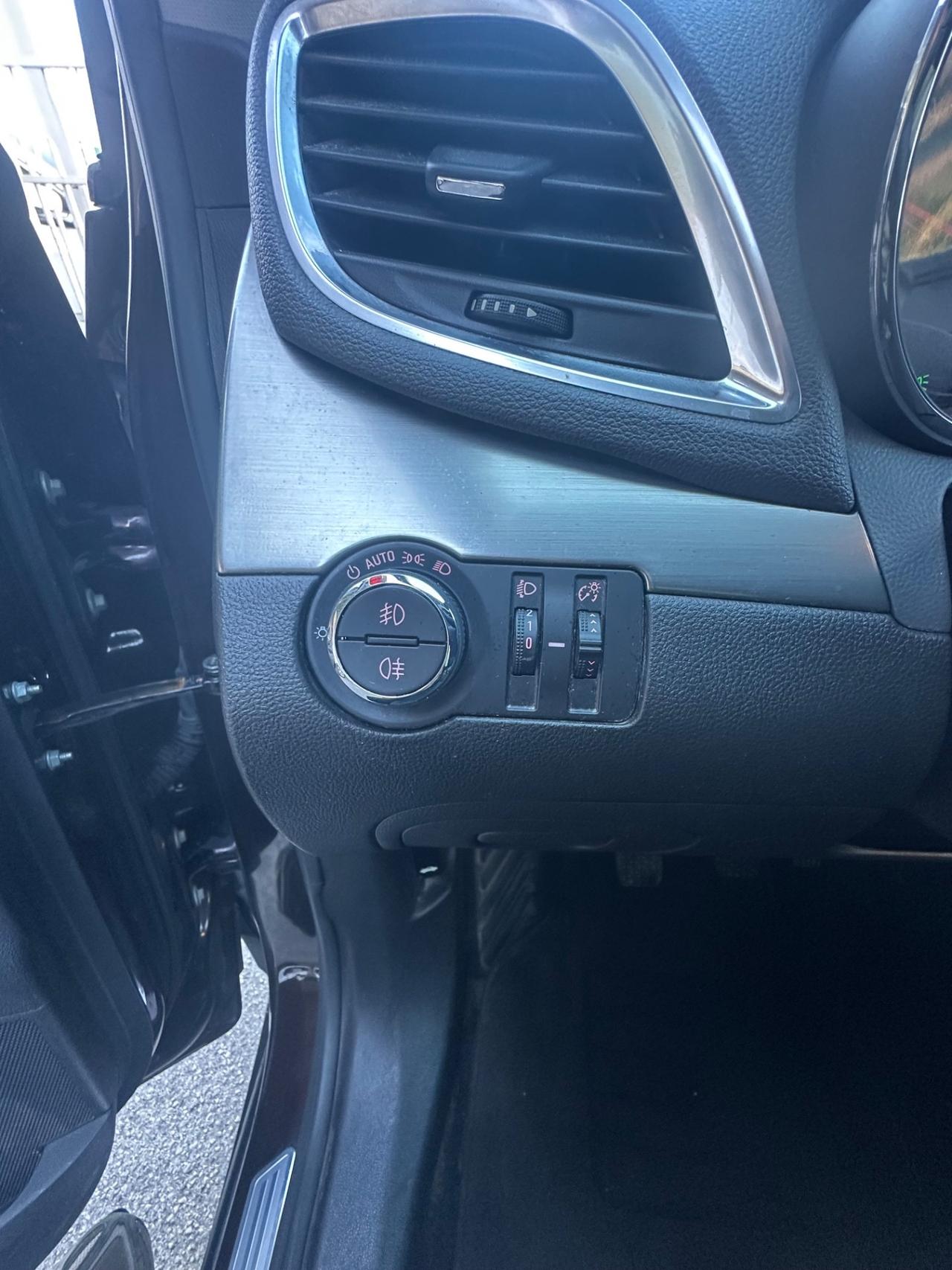Opel Mokka 1.6 CDTI Ecotec 136CV 4x2 aut. Cosmo b-Color