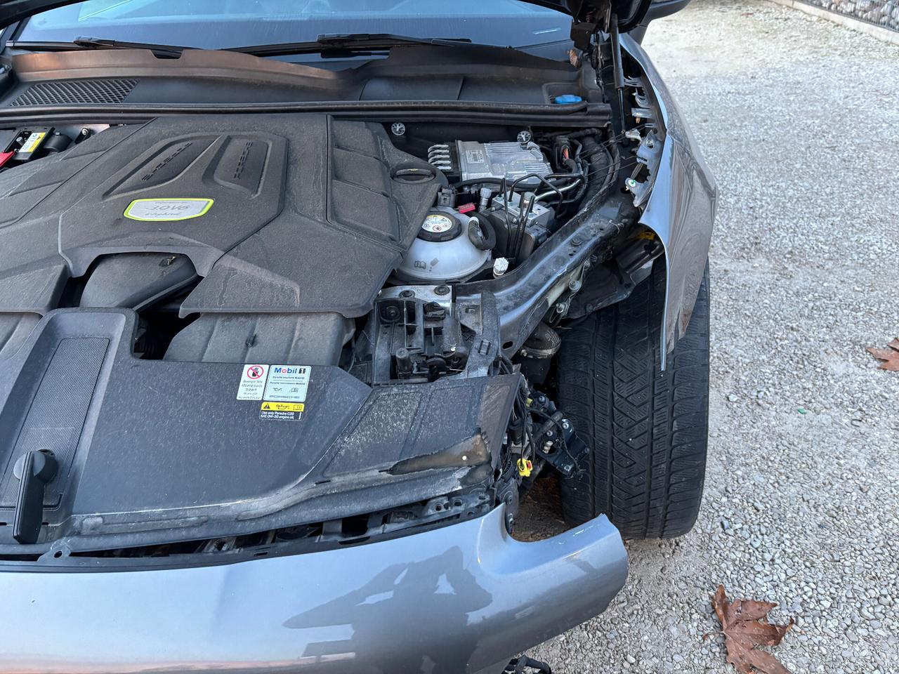 Porsche Cayenne 3.0 V6 E-Hybrid