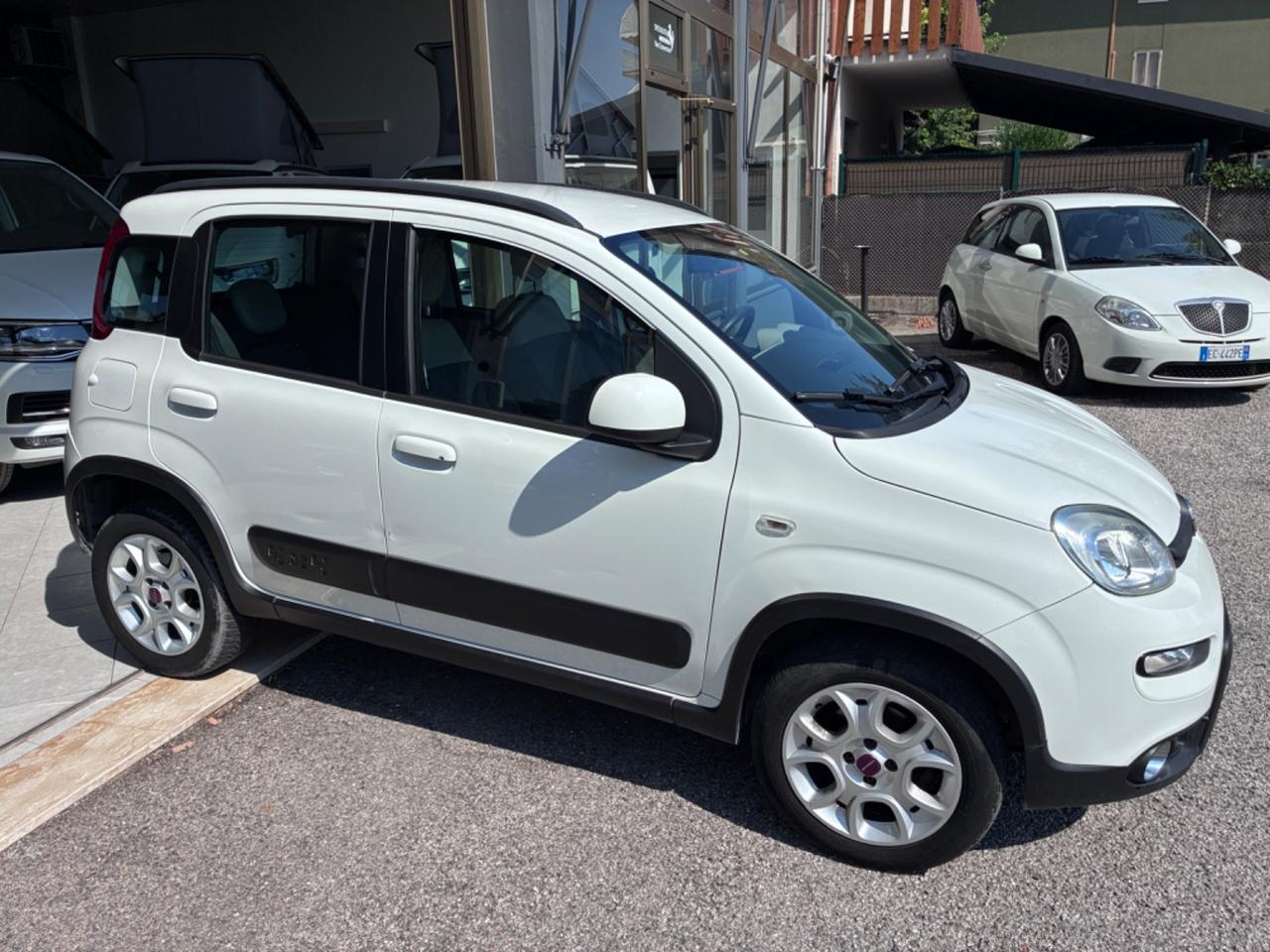Fiat Panda 1.3 Mjt 75 cv 4X4