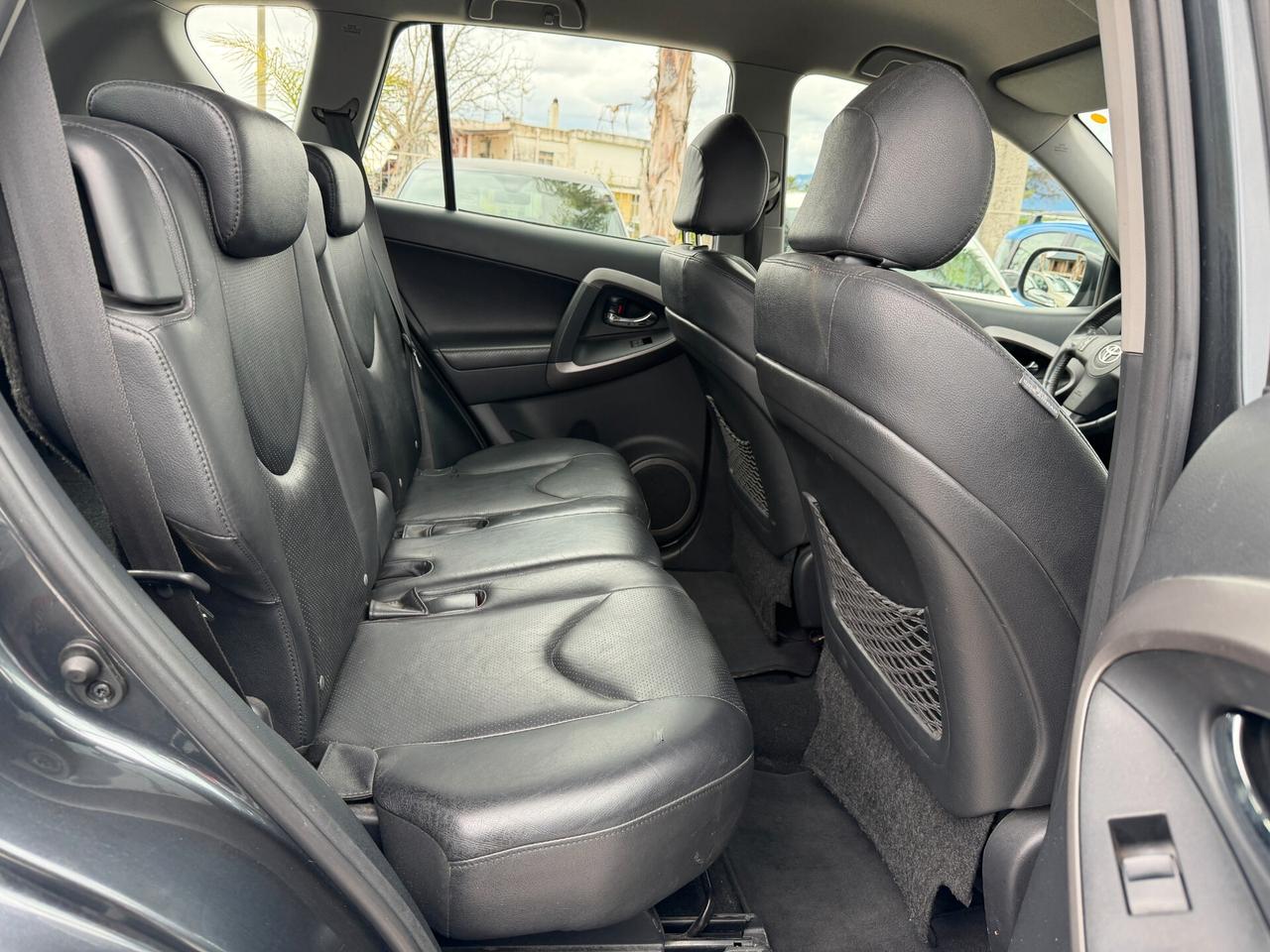 TOYOTA RAV 4 4X4 2008 2.2 DIESEL 136 CV *TAGLIANDATA