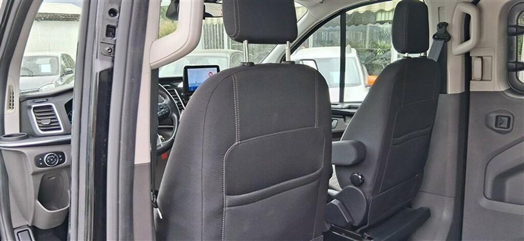 Ford Tourneo Custom 320 2.0 tdci 130cv Titanium L1H1 E6.2