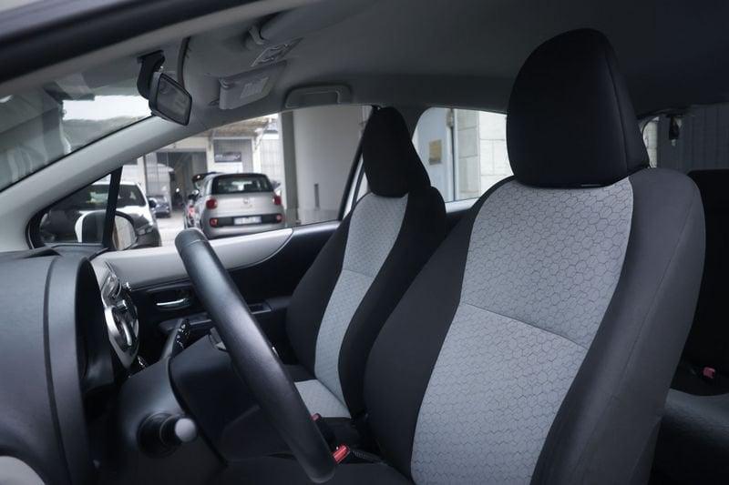Toyota Yaris Toyota Yaris 1.0 5 porte 51KW ANNO 2011