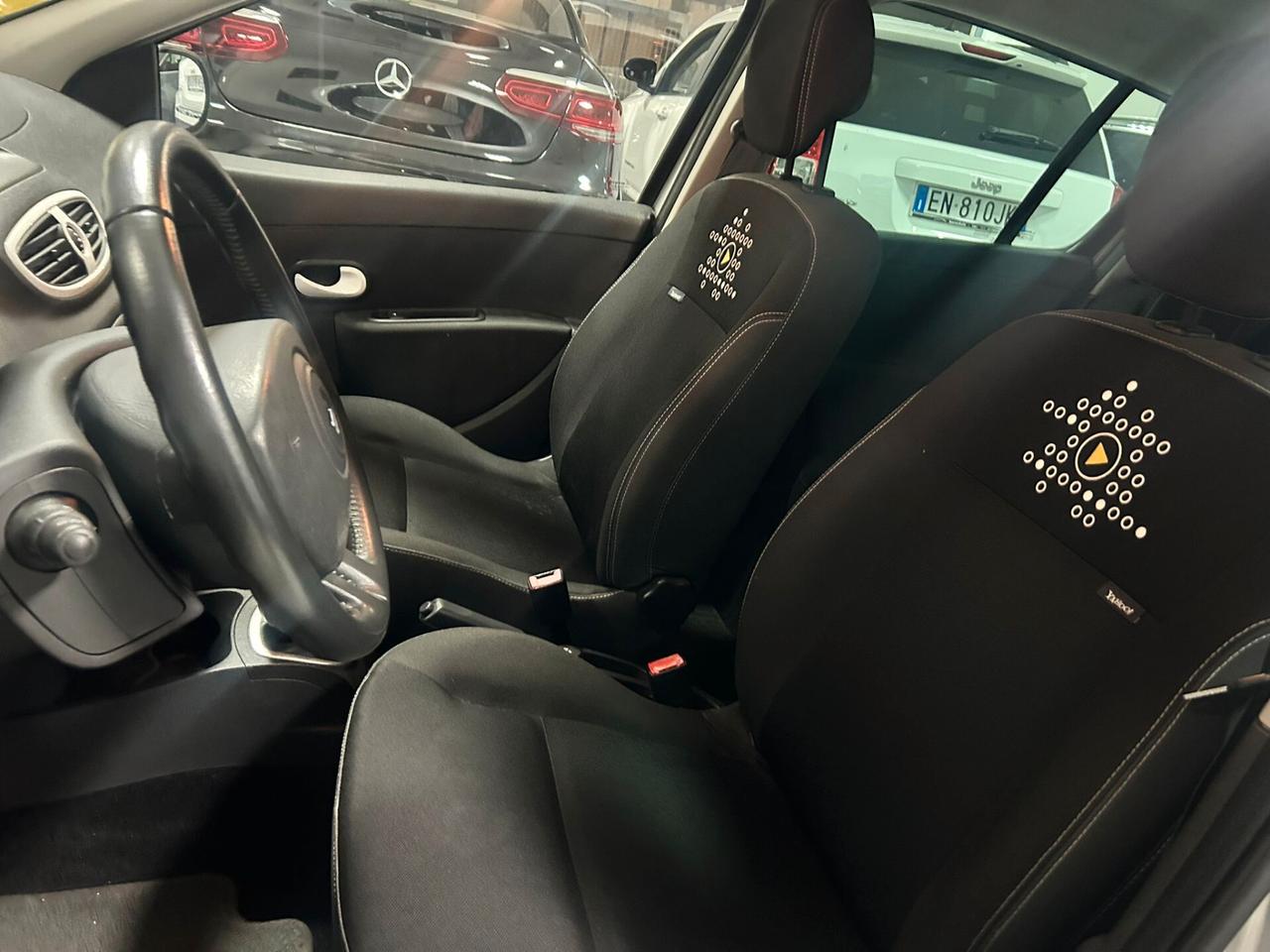 Renault Clio 1.2B SOLO 51.000KM 2011