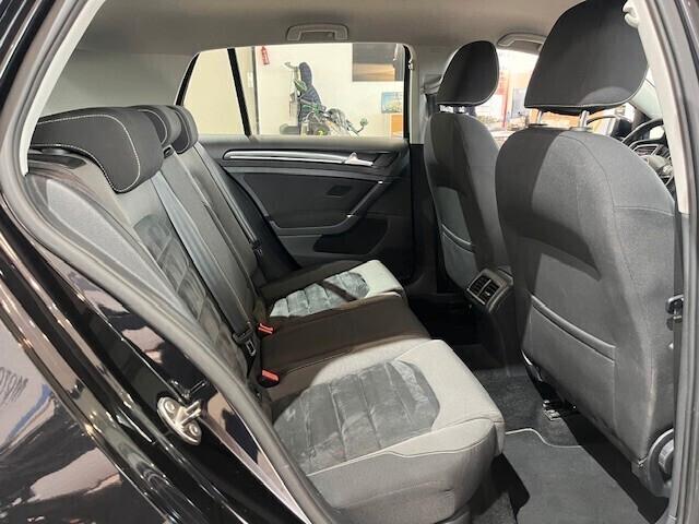 Volkswagen Golf 1.6 TDI 5p. Highline BlueMotion Technology