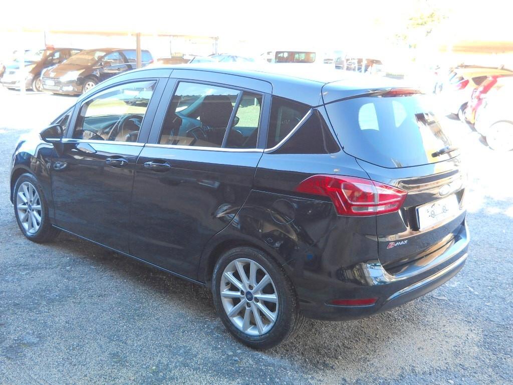 Ford B-Max 1.4 90 CV GPL Business Titanium
