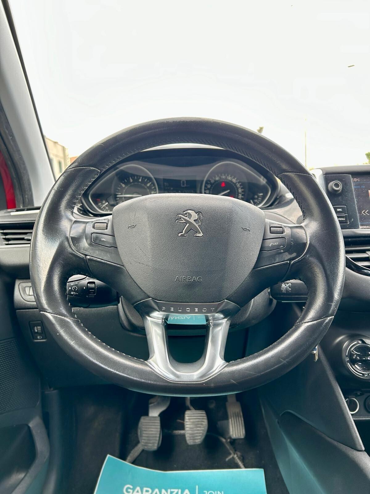 Peugeot 208 PureTech 82 5p. GPL Allure - OK NEOPATENTATO