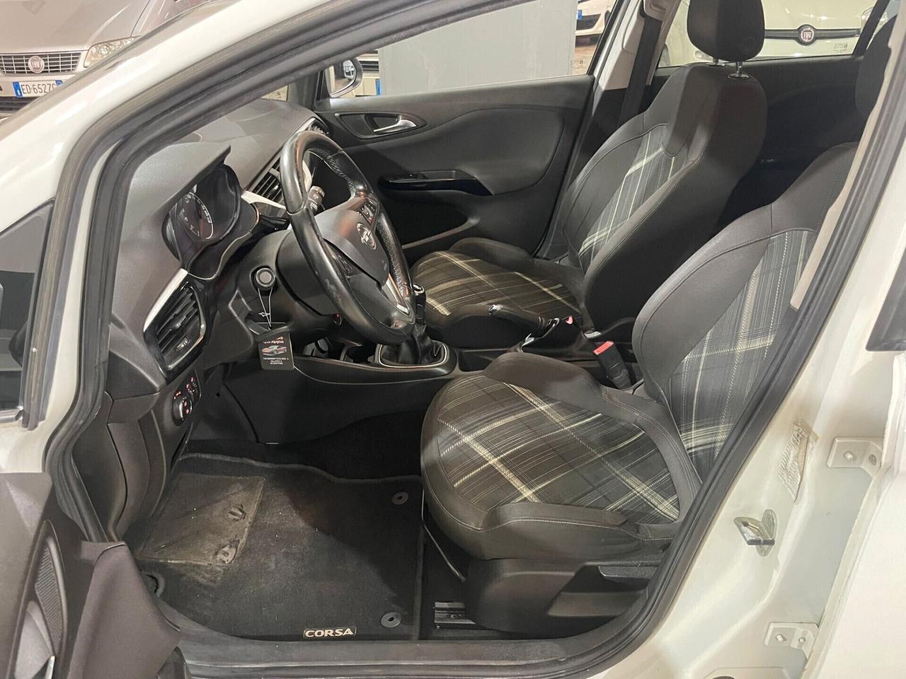 Opel Corsa 1.4 90CV GPL Tech 5 porte Innovation