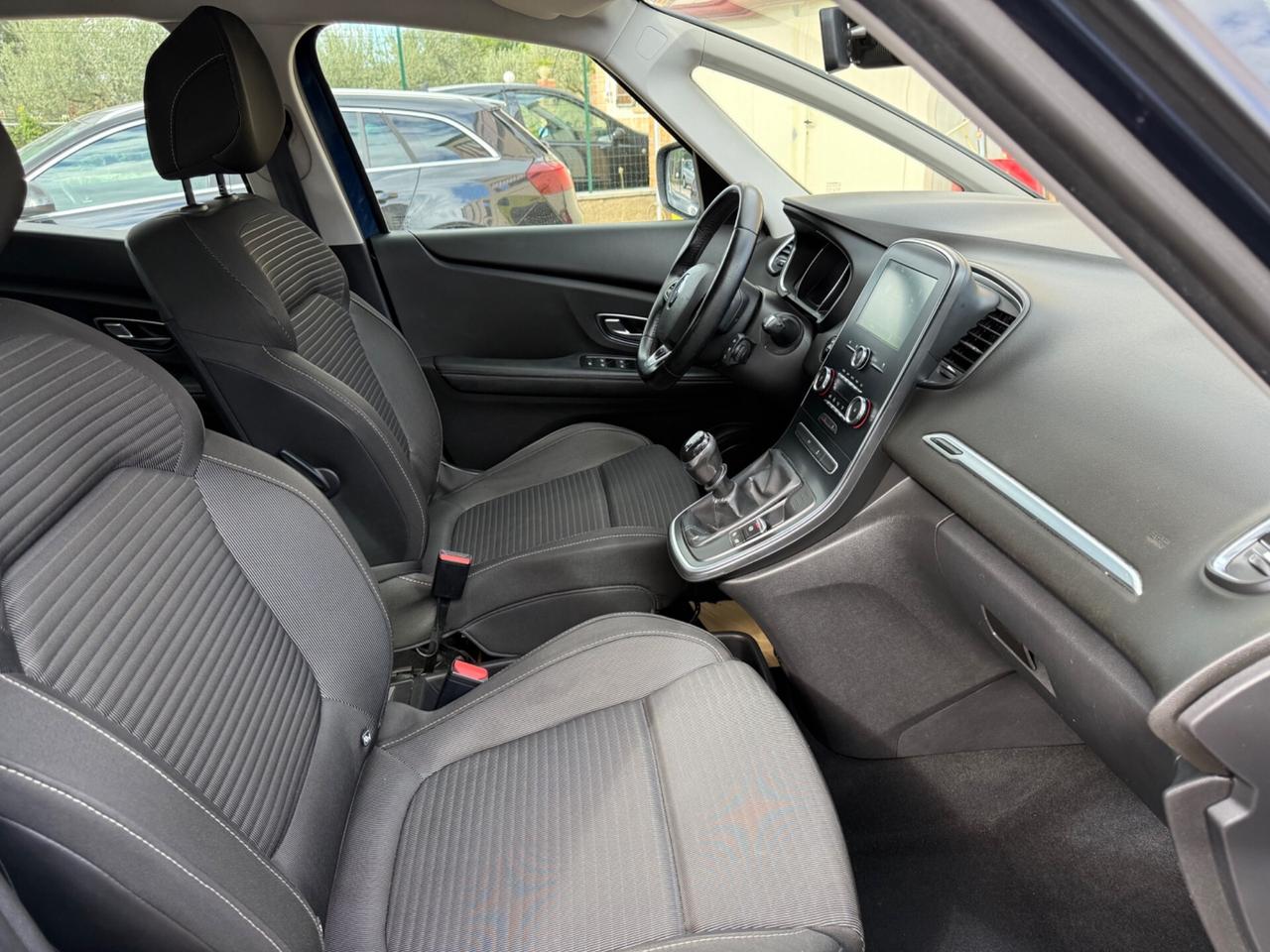 Renault Grand Scenic dCi 8V 110 CV EDC Energy Intens