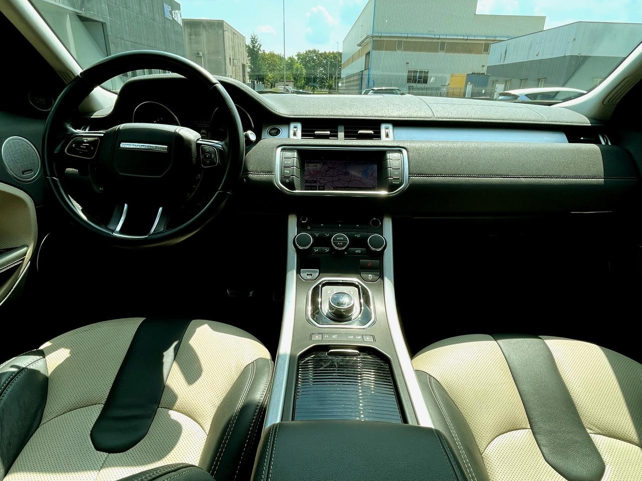 RANGE ROVER EVOQUE 2.0(benz.)-143000km-DYNAMIC-FULL