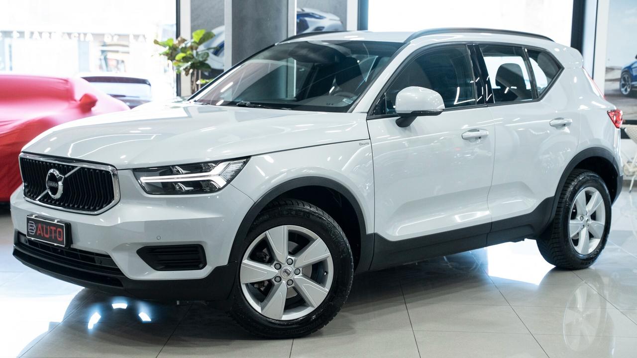 Volvo XC40 2.0 D3 150 CV MOMENTUM PRO AUTO NAVI LED FULL OPTIONAL