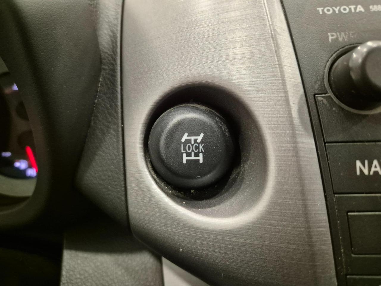 Toyota RAV4 5 Porte RAV4 2.2 d-4d Luxury 4WD 177cv - Clima Auto - Keyless