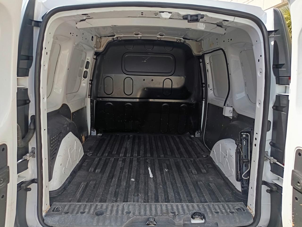 Renault Kangoo Express 1.5 dci primo prezzo!!!