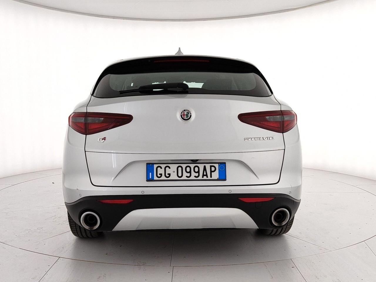 Alfa Romeo Stelvio 2.2 Turbodiesel 190 CV AT8 RWD Business