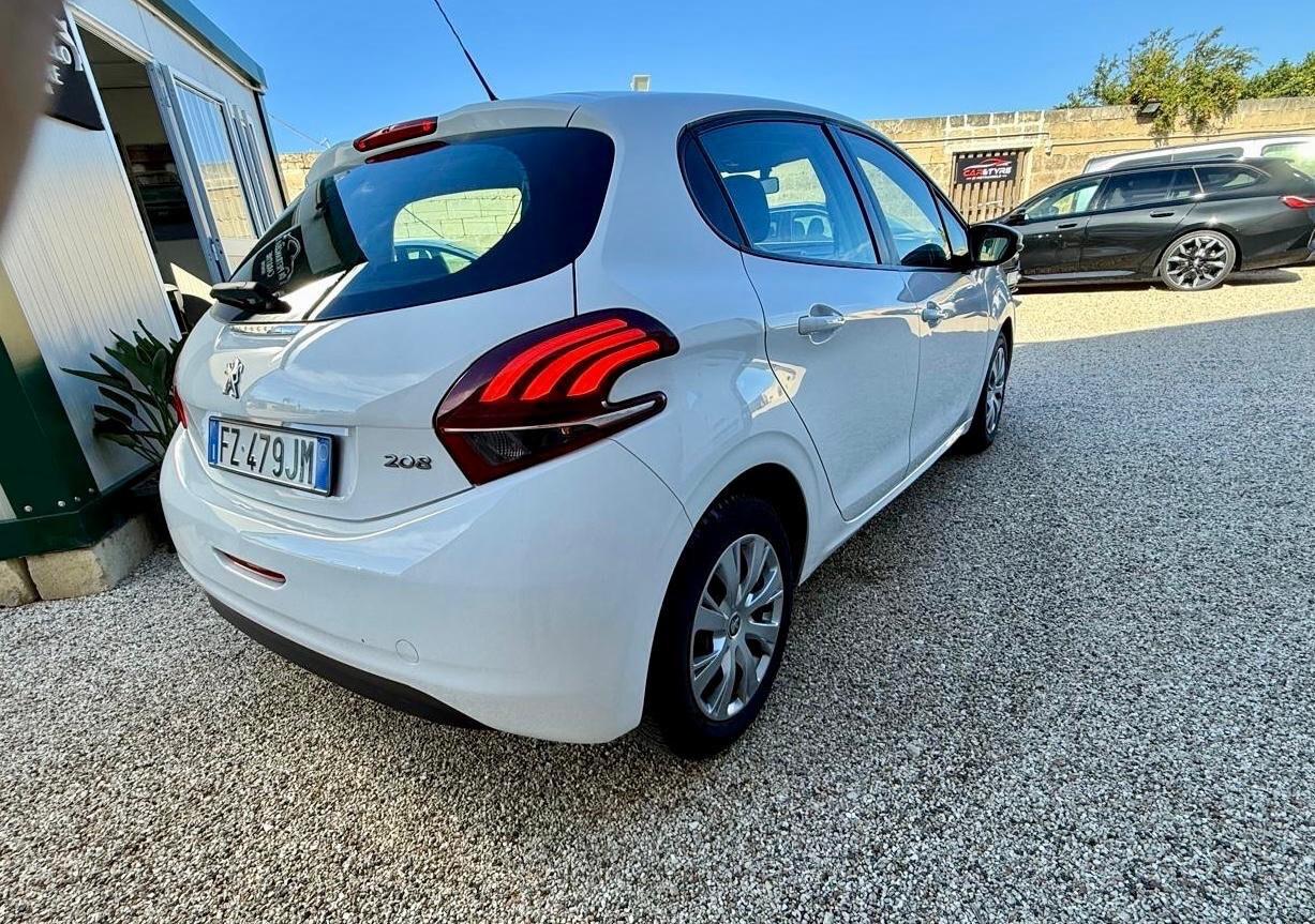 Peugeot 208 BlueHDi 100 S&S 5 porte Active N1 autocarro