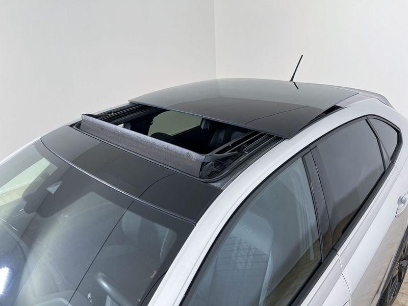 Volkswagen Taigo Taigo 1.0 TSI 110 CV R-Line