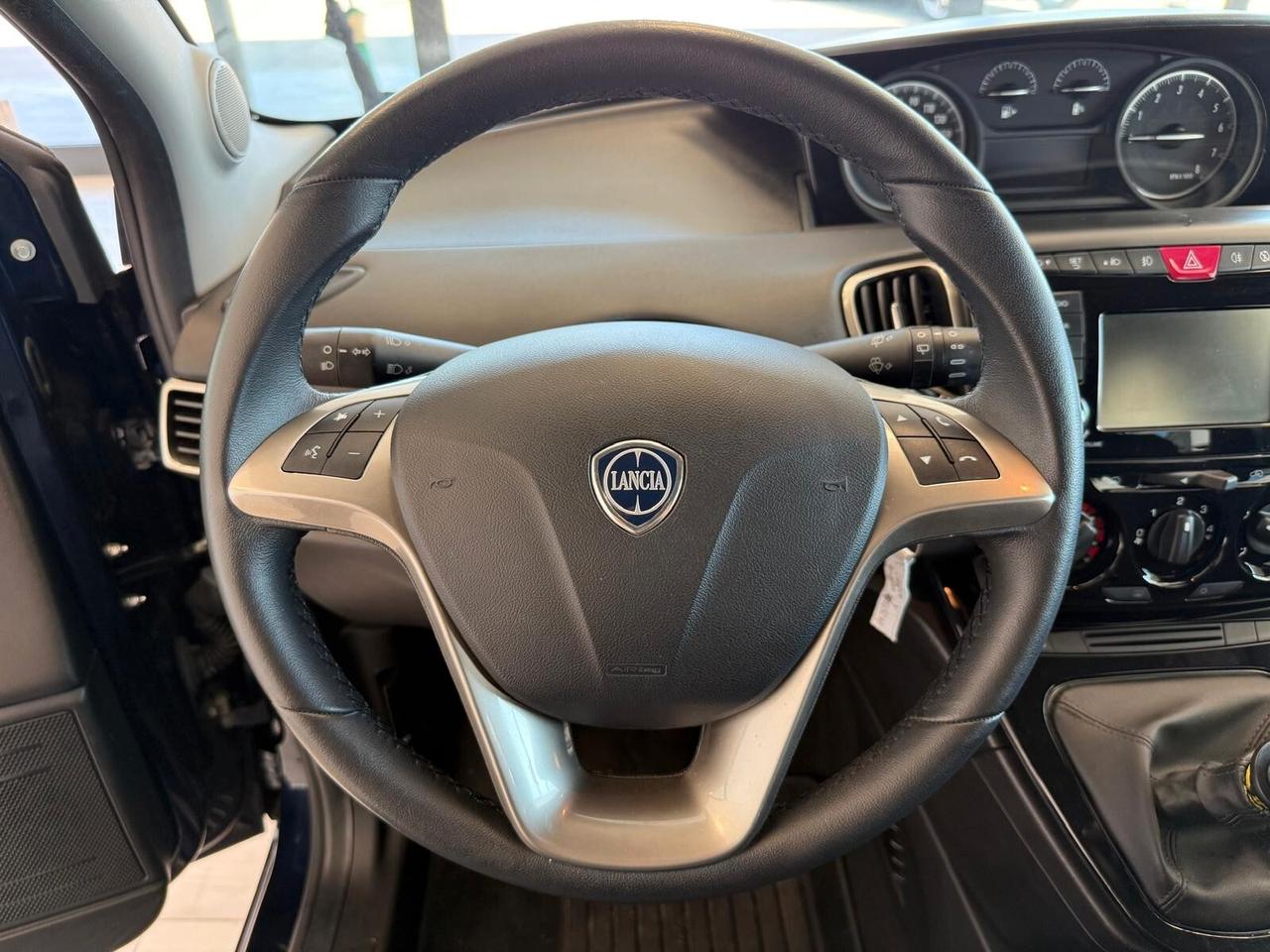 Lancia Ypsilon 1.0 Hybrid Ecochic Gold 5 porte S&S Firefly