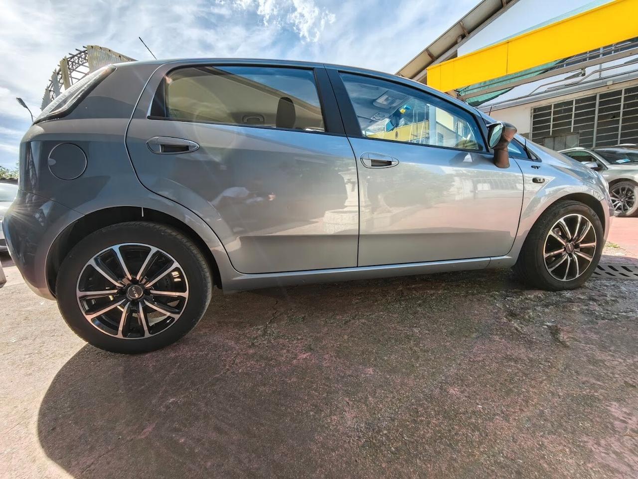 Fiat Punto Evo 1.4 M.Air 16V 5 porte S&S Dynamic