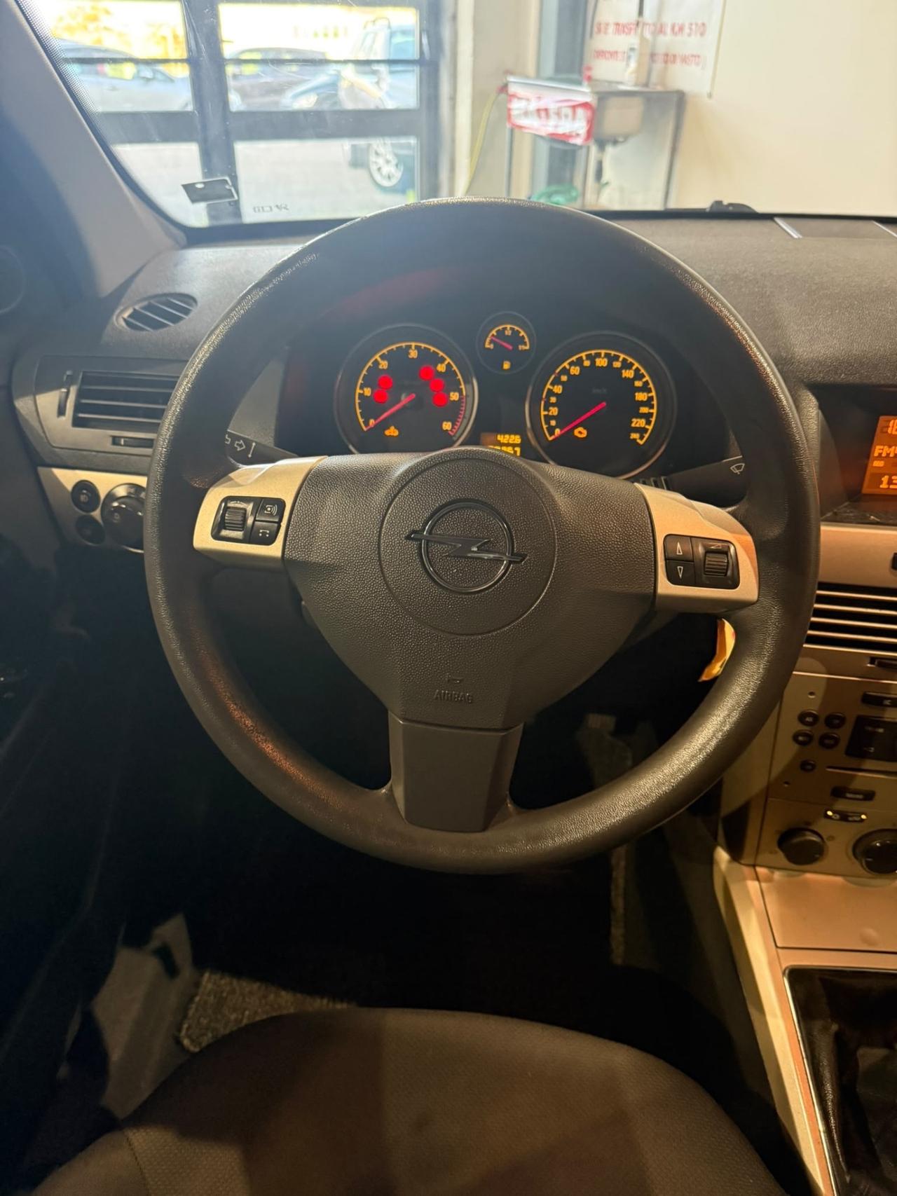 Opel Astra 1.3 CDTI -UNICO PROPRIETARIO