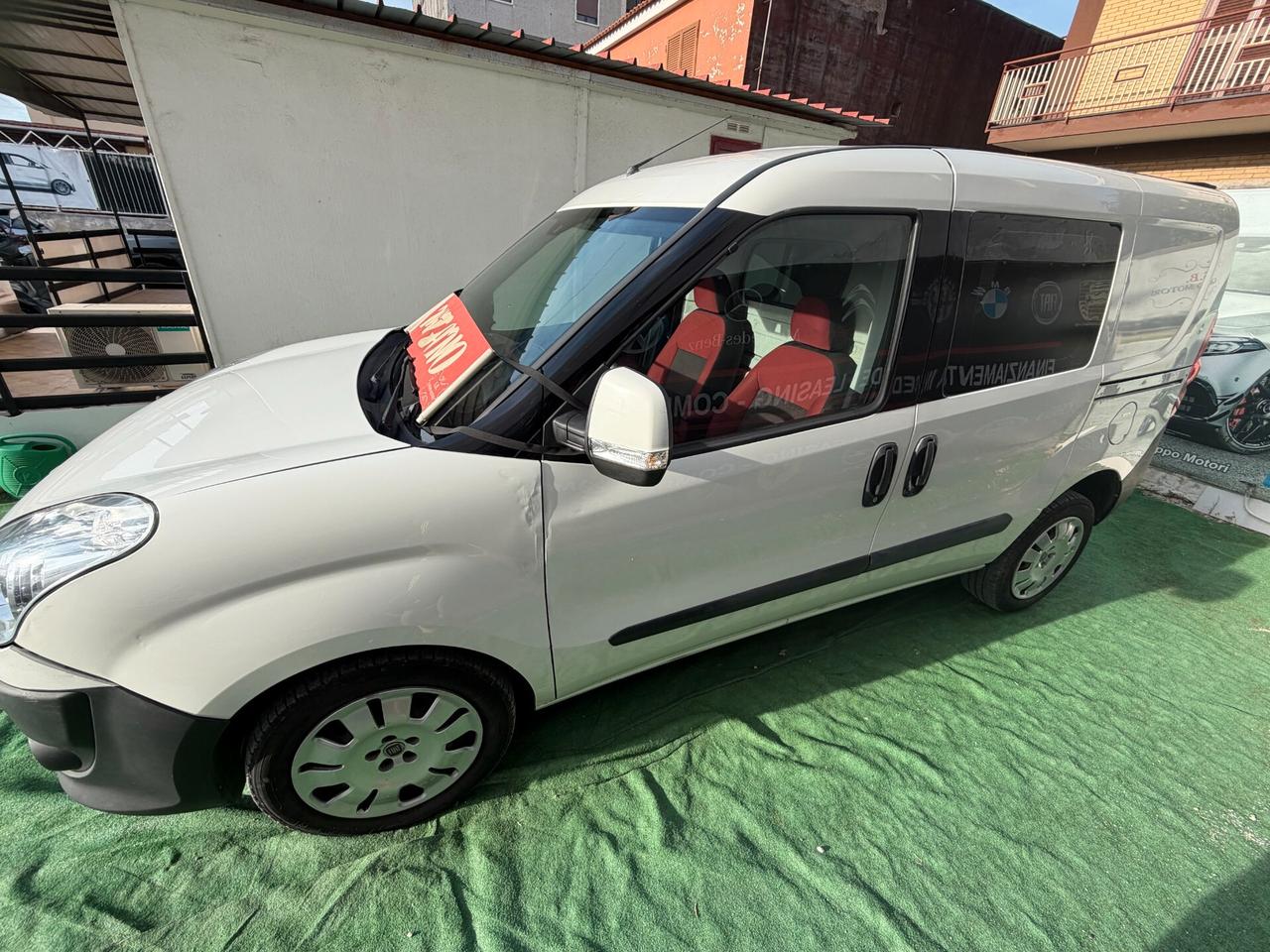 Fiat Doblo 2012 1.4 T-Jet Natural Power