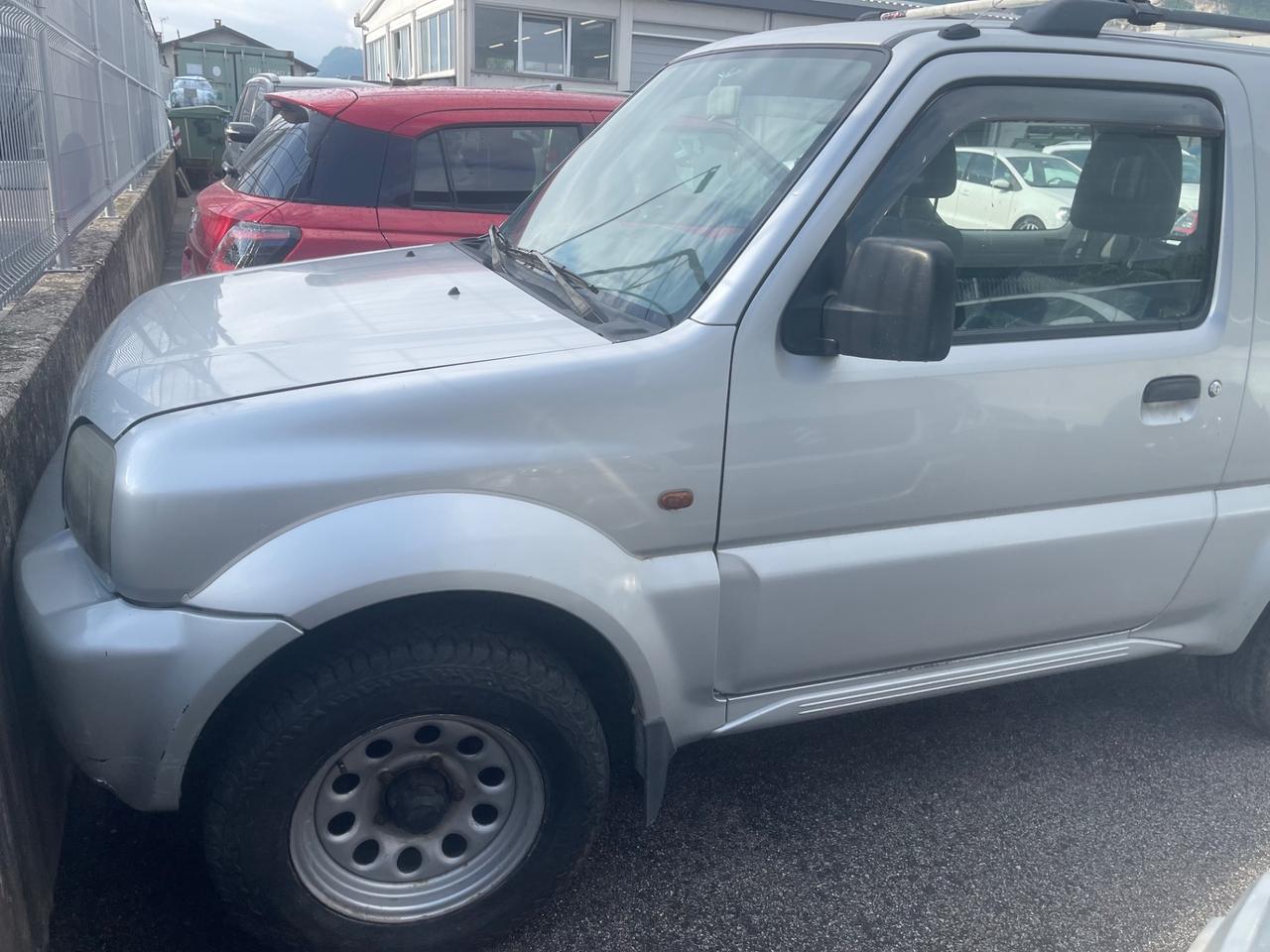 Suzuki Jimny 1.3i 16V cat 4WD JLX NEOPATENTATI