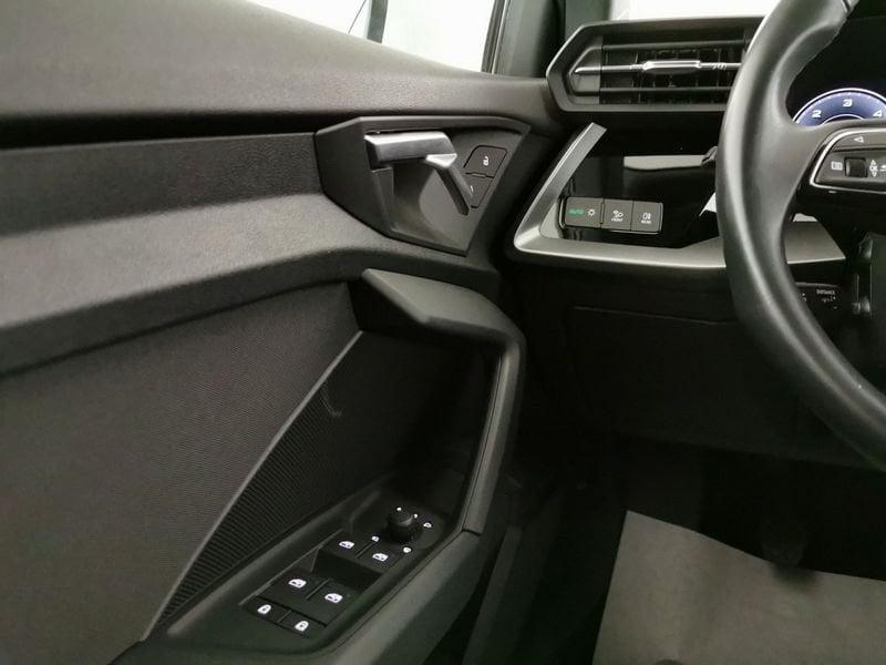 Audi A3 Sportback 30 2.0 tdi Business Advanced s-tronic