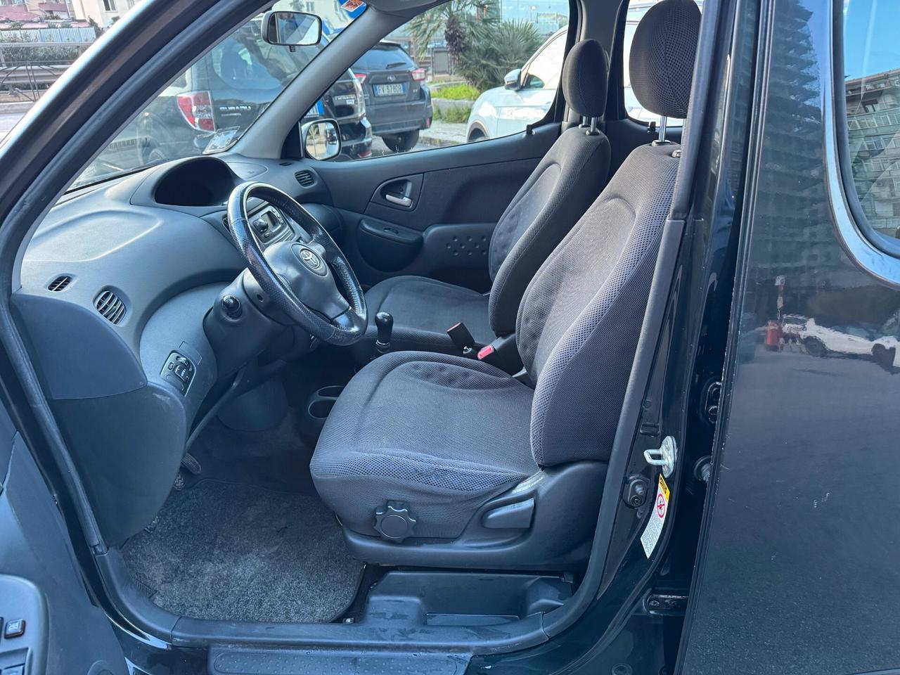 Toyota Yaris Verso 1.3i 16V