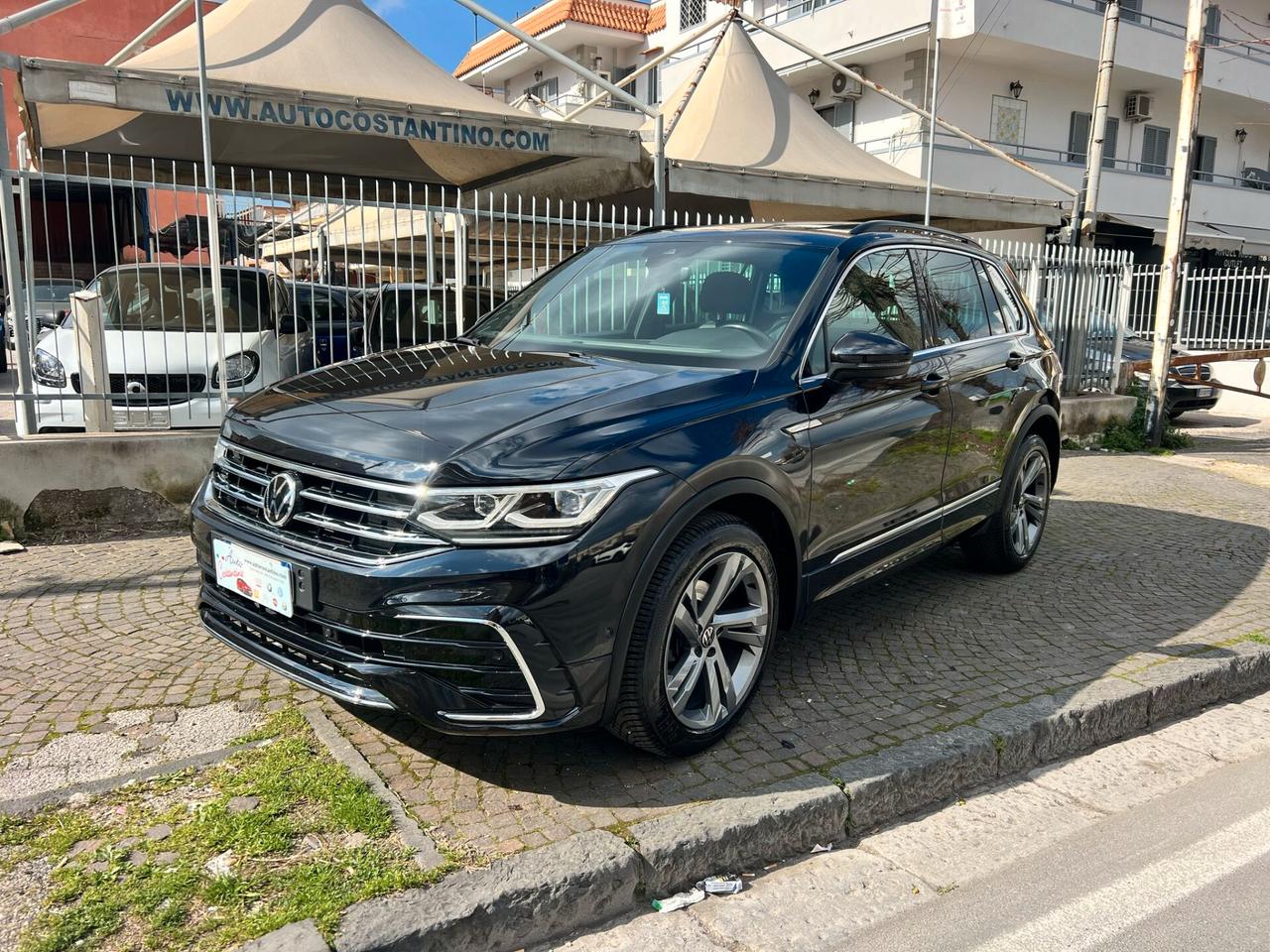 Volkswagen Tiguan 2.0 TDI 150 CV SCR DSG 4MOTION R-Line