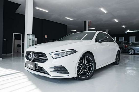 Mercedes-Benz A 180 Premium + Pacchetto Night