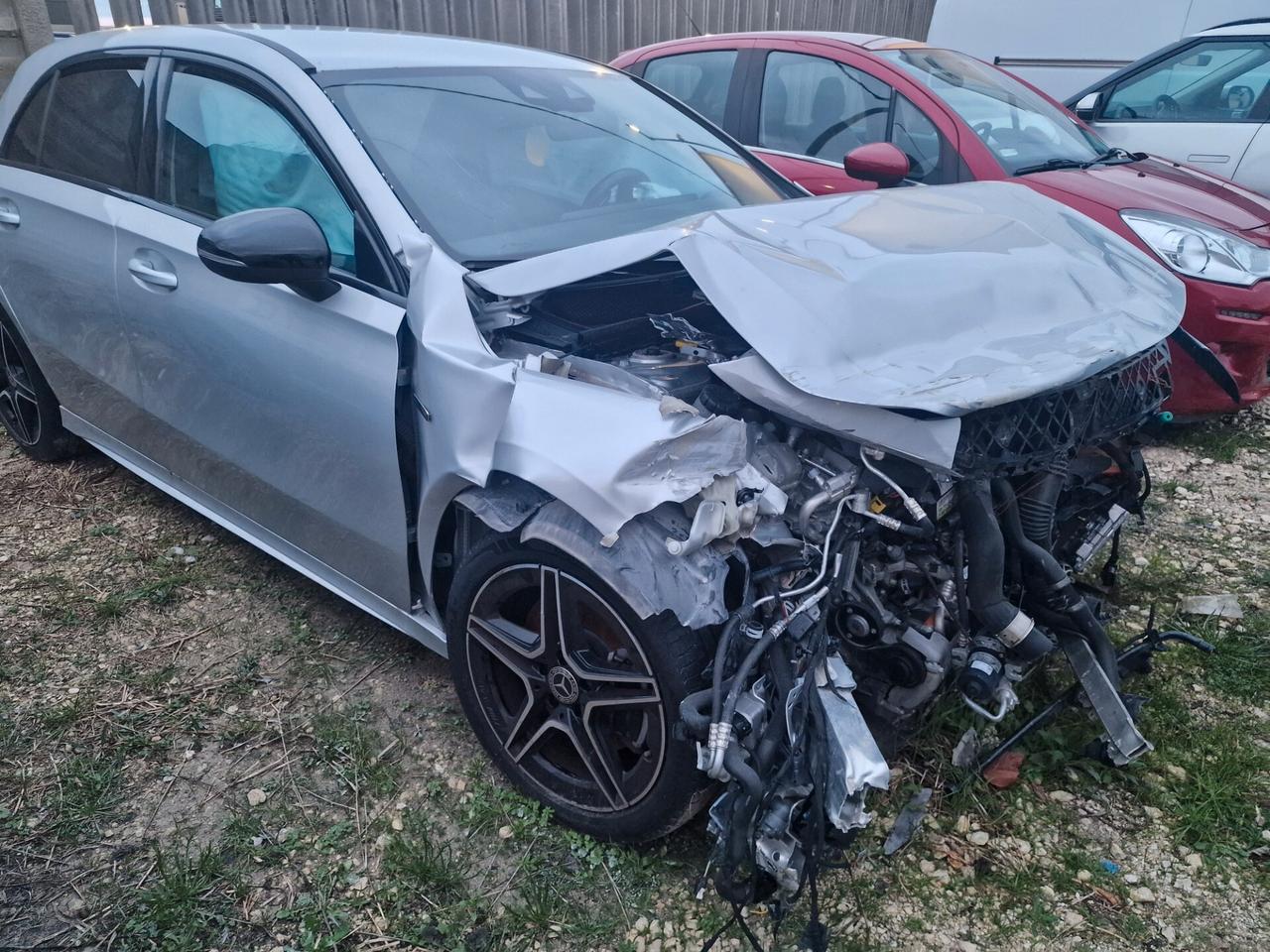 Mercedes-benz A 250 Automatic 4Matic AMG Line Advanced Plus