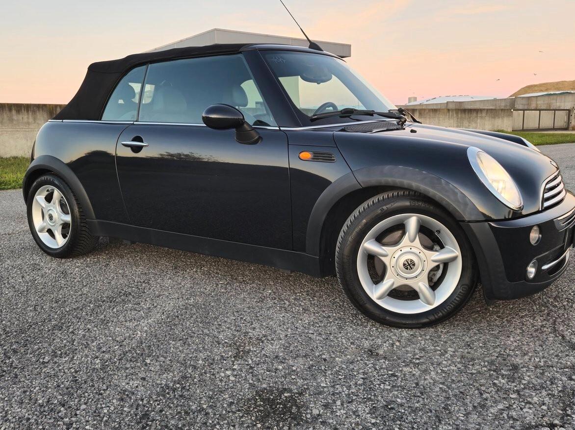 Mini Mini 1.6 16V Cooper Cabrio