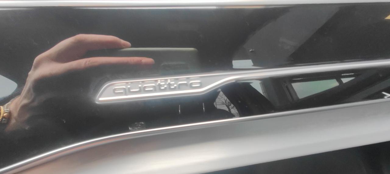 Audi Q7 60 TFSI e quattro tiptronic S line plus