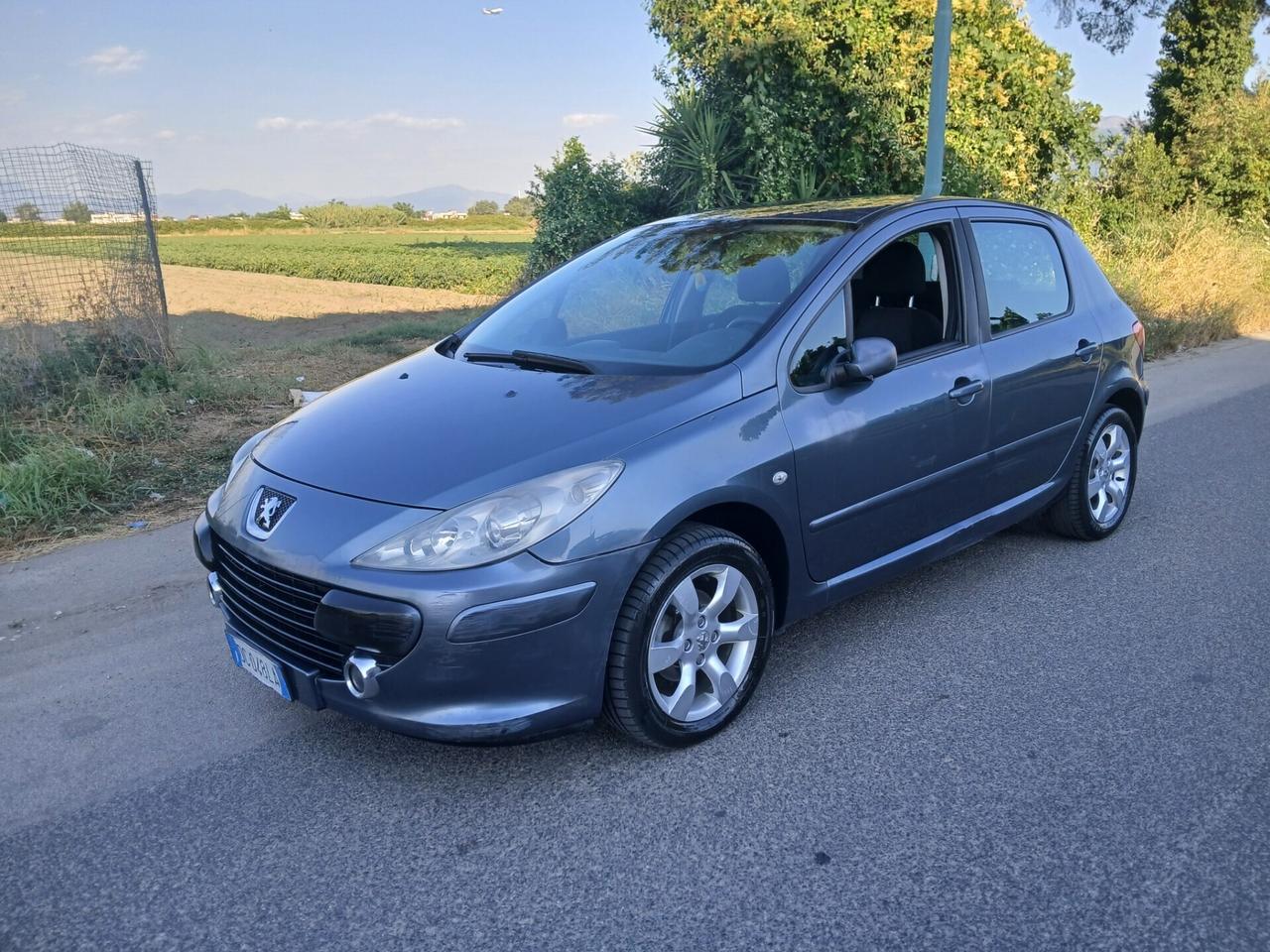 Peugeot 307 1.6 16V HDi 90CV 5p. X-Line