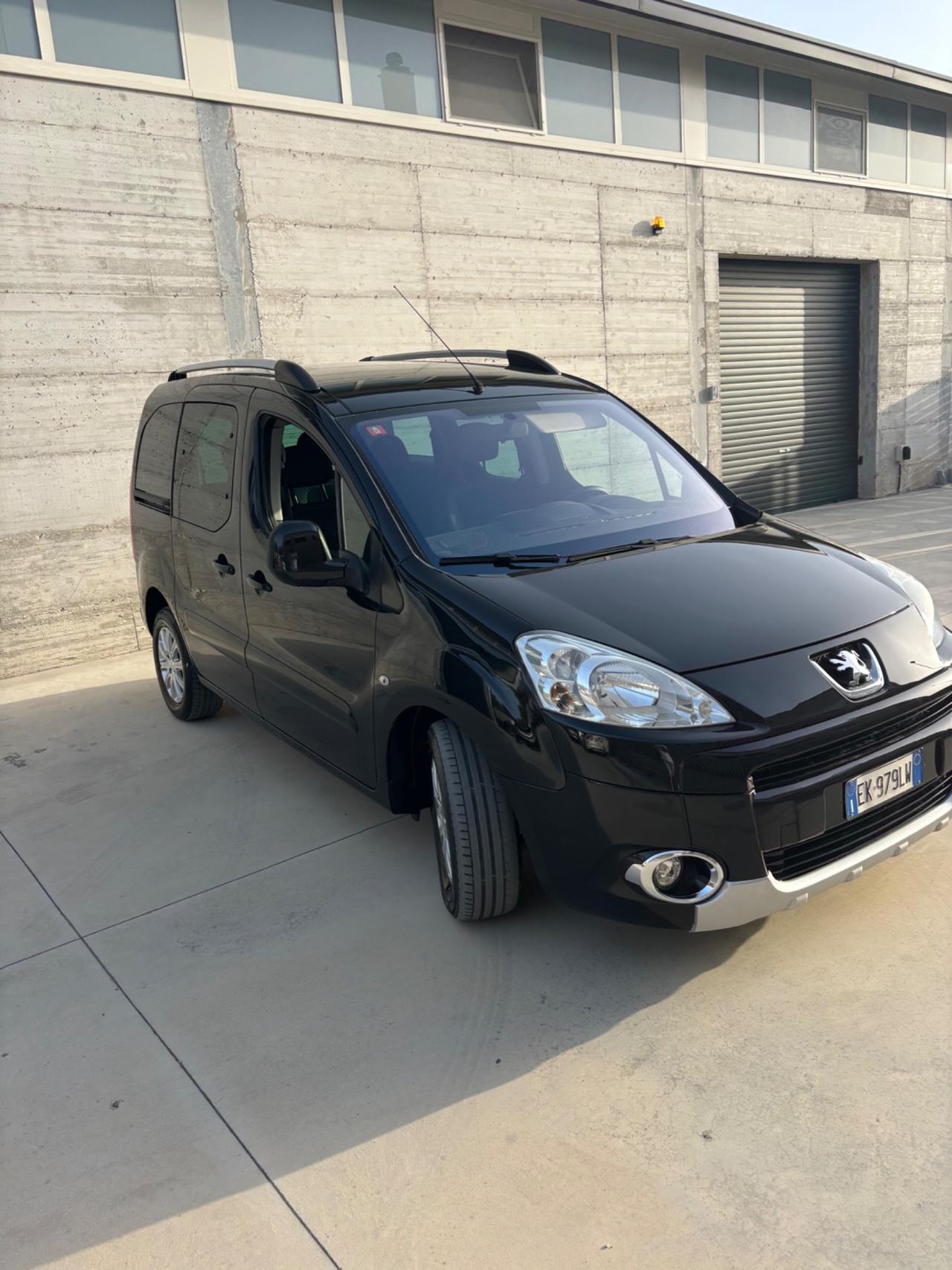 Peugeot Partner Tepee 1.6 HDi 115CV Outdoor