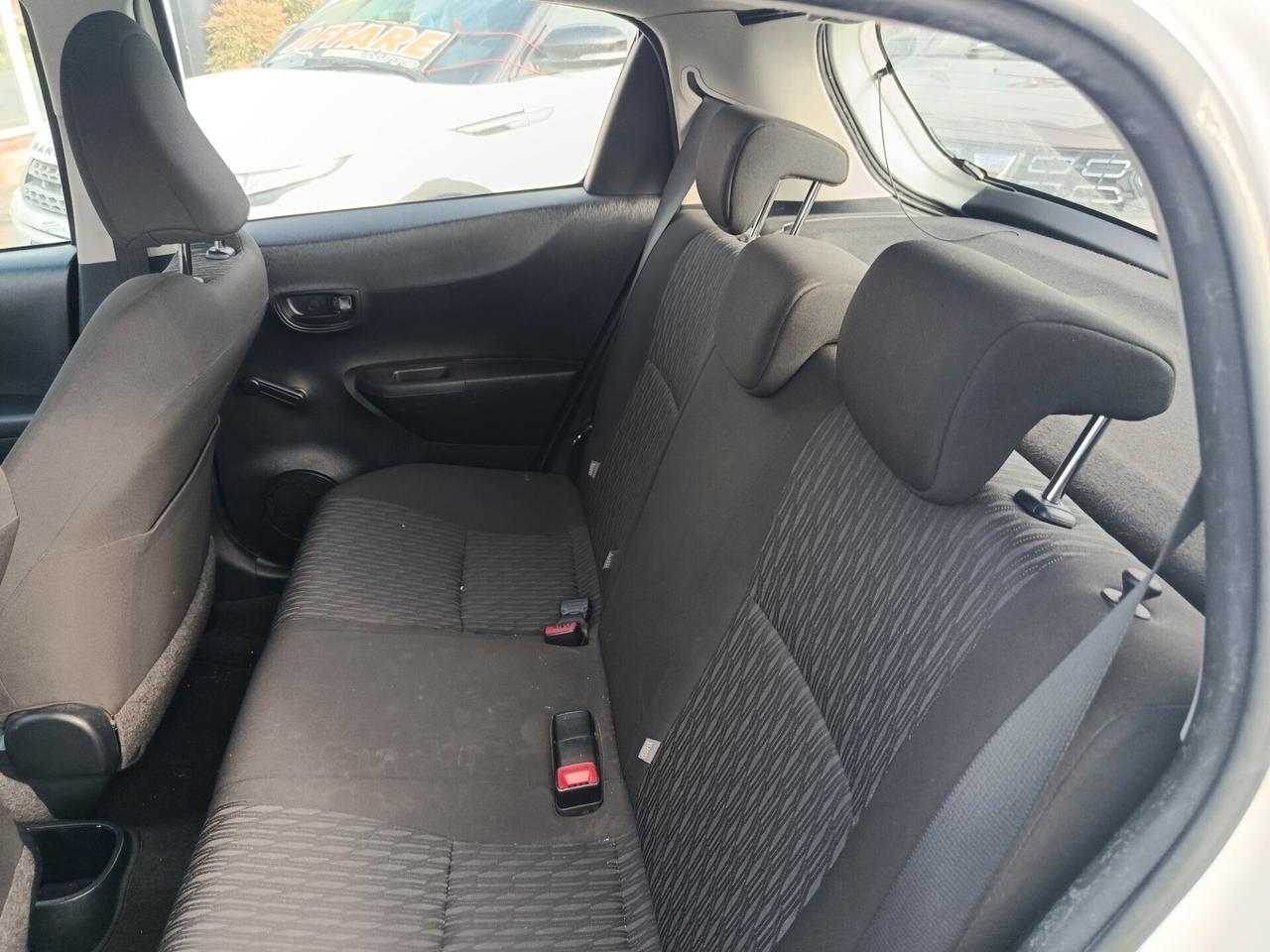 Toyota Yaris 1.4 D-4D Lounge 5 porte