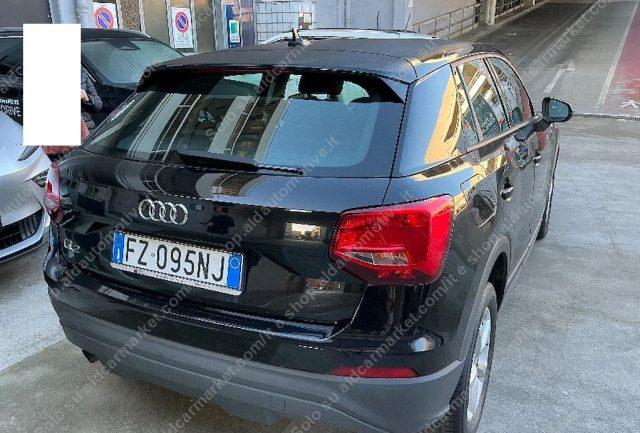AUDI Q2 30 TDI S tronic Business