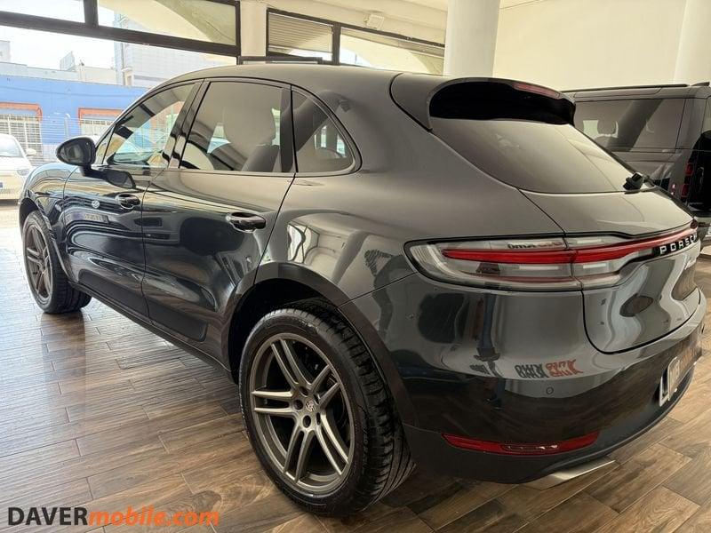 Porsche Macan 2.0 + tetto + pelle