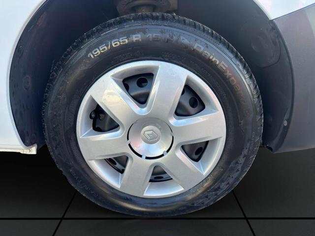 RENAULT Kangoo 1.5 dCi 90 CV-2PORTE LATERALI-CRIUISE-POCHI KM-